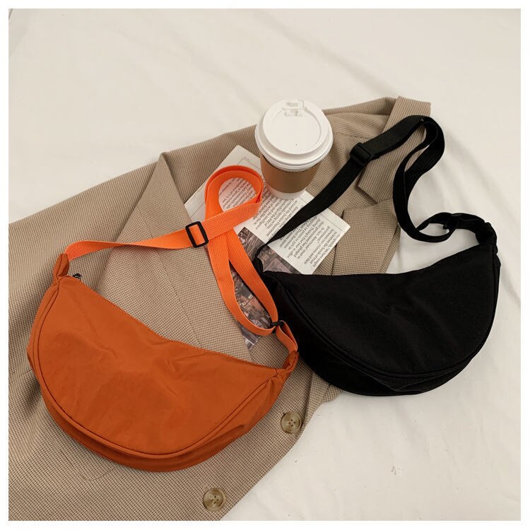 biggersourcing-_Best Sellers_Solid Color Chest Bag For Women Large Capacity Travel Crossbody Half Moon Designed Belt Bag Ladies Daily Street Fanny Packs_Provide you to purchase, logistics, monitoring, inspection, factories and other service providers in China_First1Open